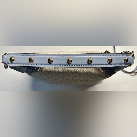 Michael Kors Blue and Cream Women's Bag - Picture 4 of 15